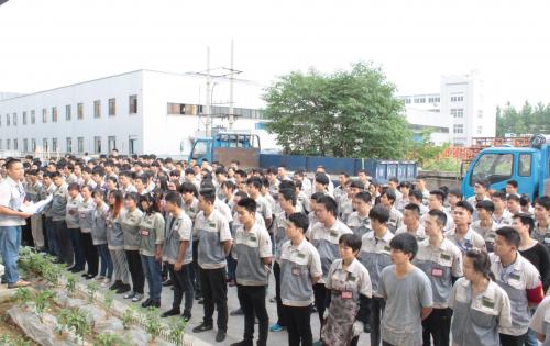 鈑金事業(yè)部積極相應(yīng)號(hào)召，召開(kāi)全事業(yè)部“安全活動(dòng)月”動(dòng)員大會(huì)